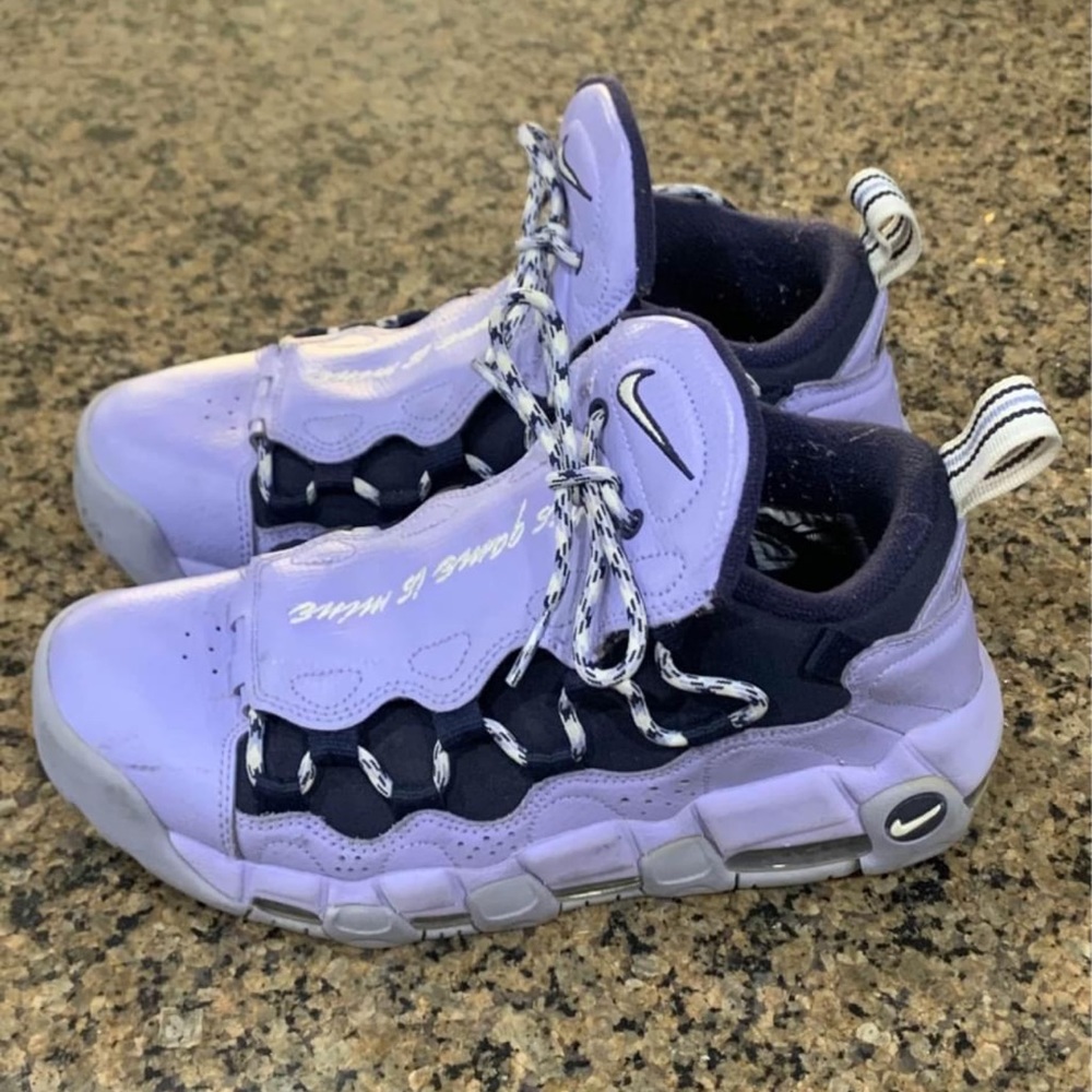 Nike Air More Money $